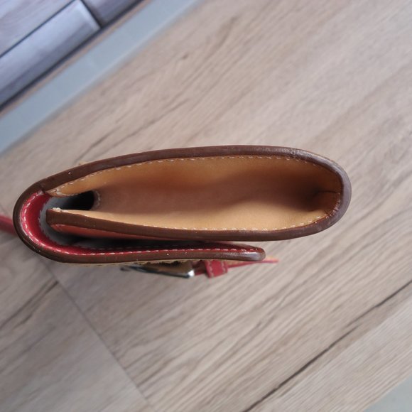 Coach Vachetta leather buckle wristlet wallet. - Picture 7 of 16